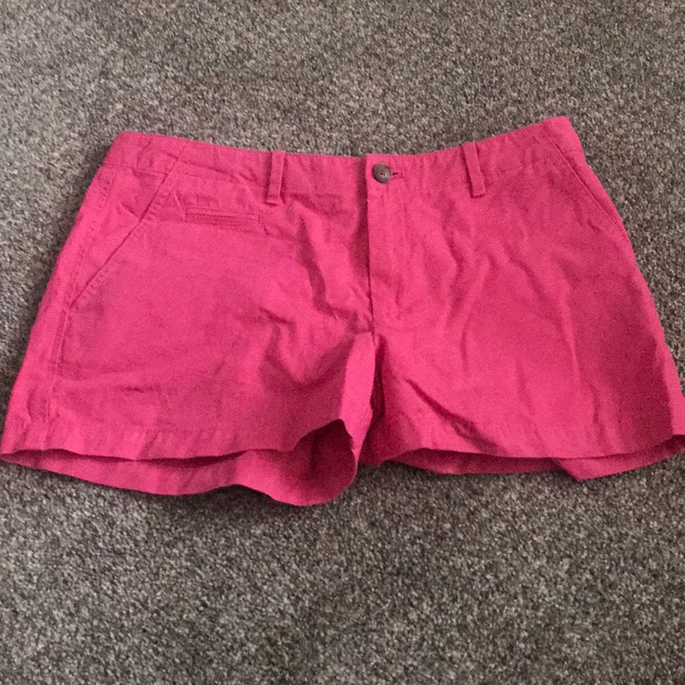 Gap pink shorts